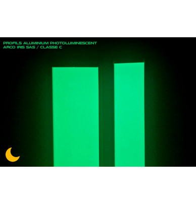 profil photoluminescent aluminium pour la signalisation murale