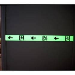 Bande phosphorescente murale