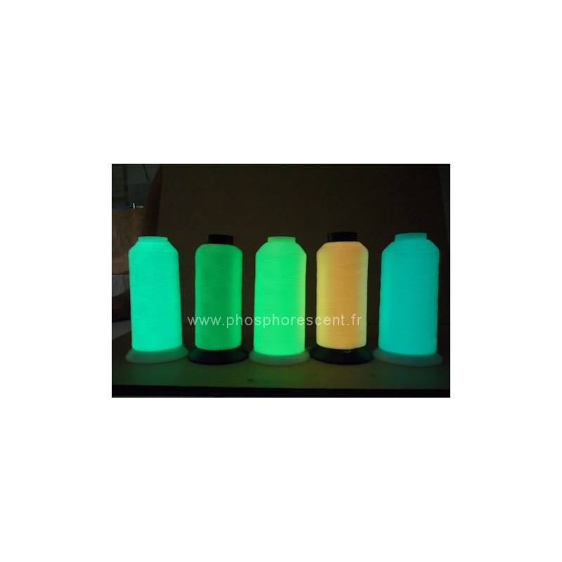 Fil à coudre phosphorescent