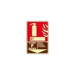 Signes imprimés sur panneau ou adhésif phosphorescent