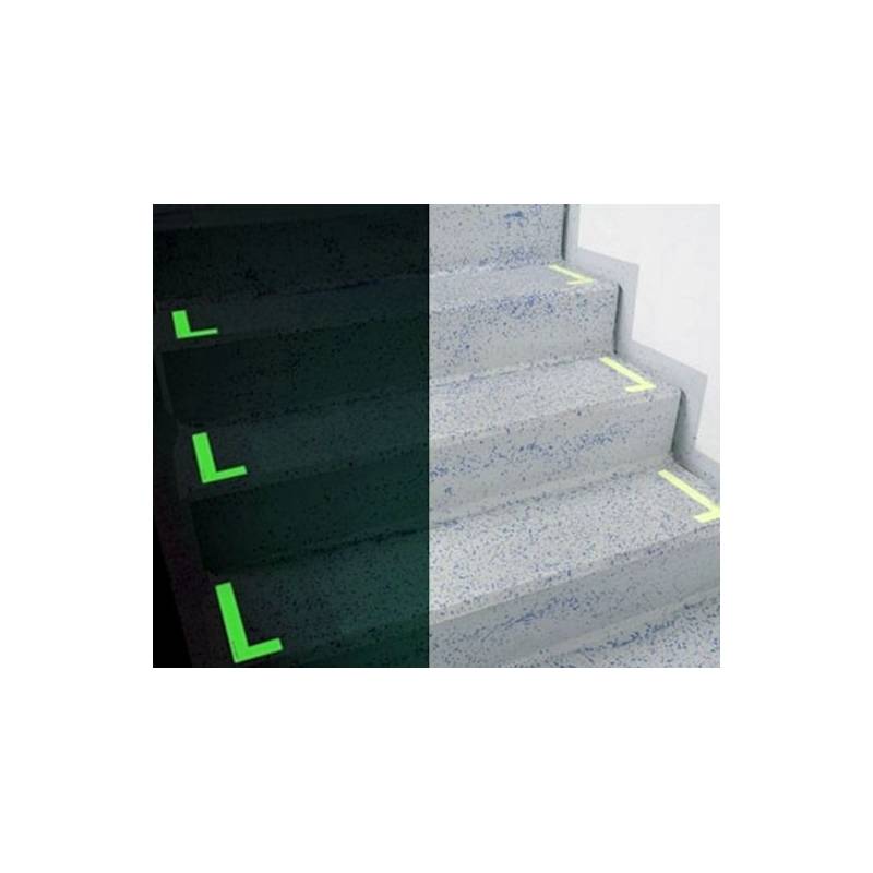 Marqueurs photoluminescents en L pour marches d'escaliers. 