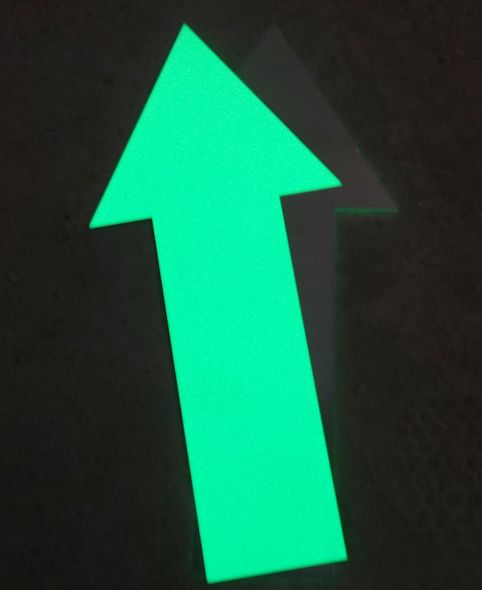fleches photoluminescentes nuit